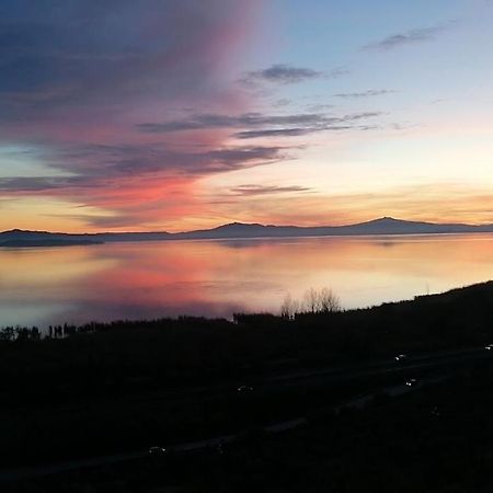 B&B Torre Del Lago Trasimeno Passignano sul Trasimeno Luaran gambar