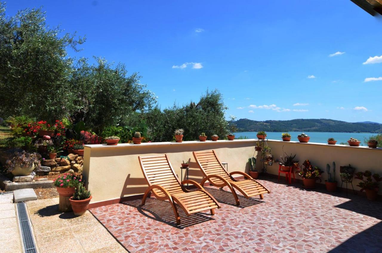 B&B Torre Del Lago Trasimeno Passignano sul Trasimeno Luaran gambar