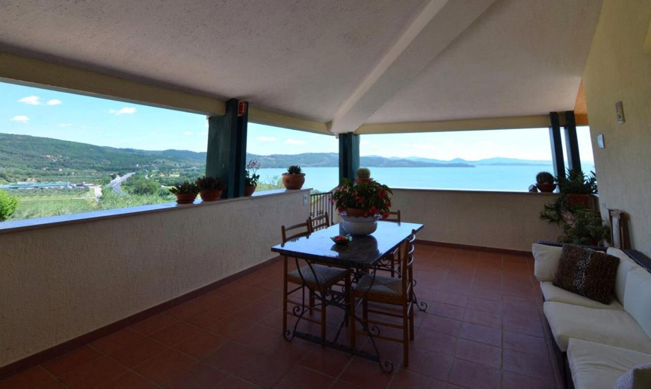 B&B Torre Del Lago Trasimeno Passignano sul Trasimeno Luaran gambar