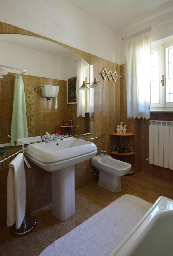 B&B Torre Del Lago Trasimeno Passignano sul Trasimeno Luaran gambar